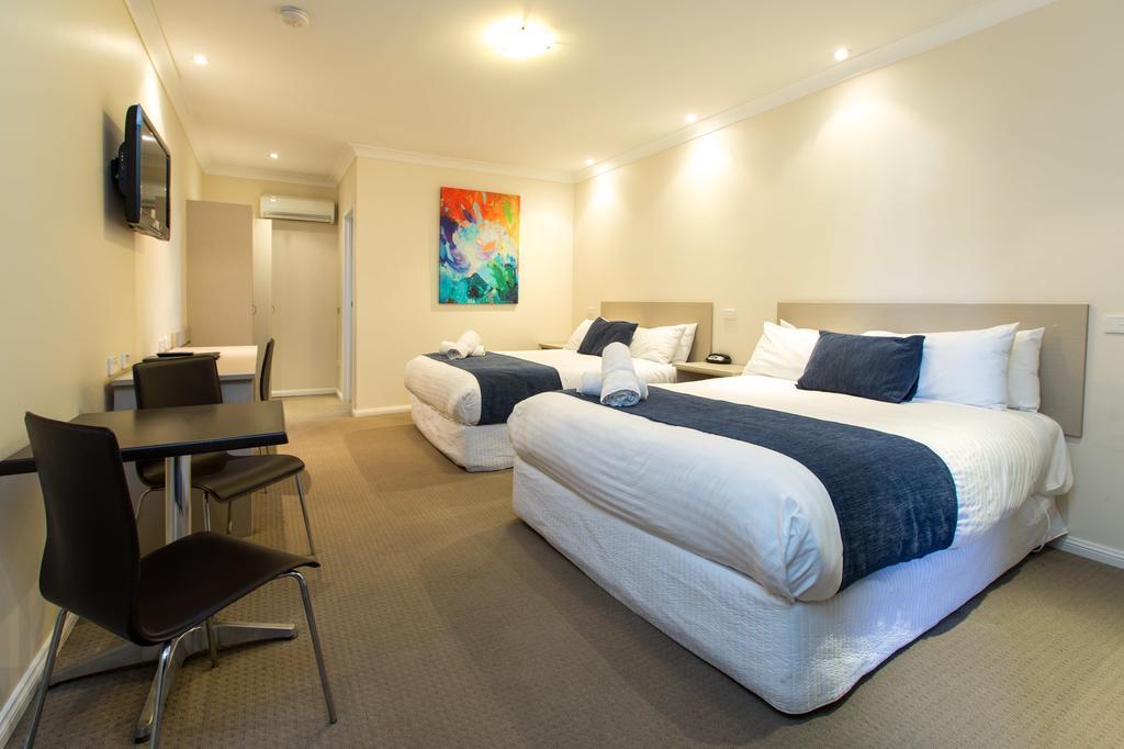 Lincoln Cottage Motor Inn Wagga Wagga Exterior photo